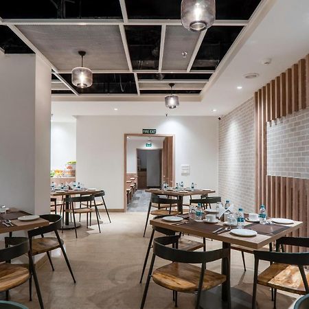 Le Roi Express Paharganj Hotel นิวเดลี ภายนอก รูปภาพ